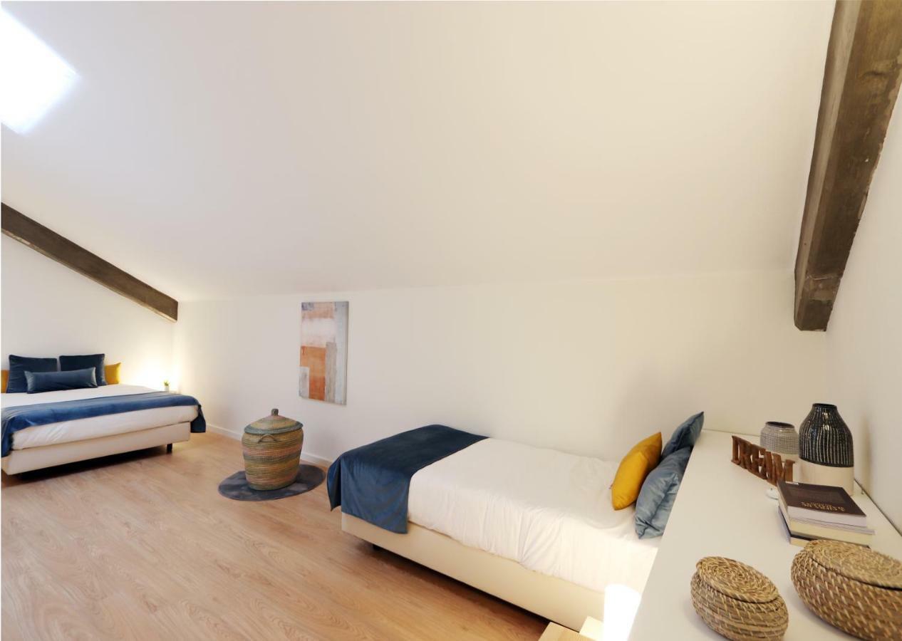 Ferienwohnung Hm - Living Batalha Square 2 Porto Exterior foto